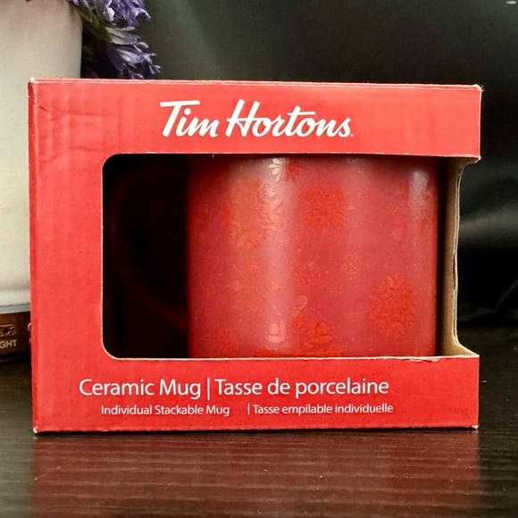 TIM HORTONS HOLIDAY SNOWFLAKE  MUG 2018 - NIB - Picture 8 of 15